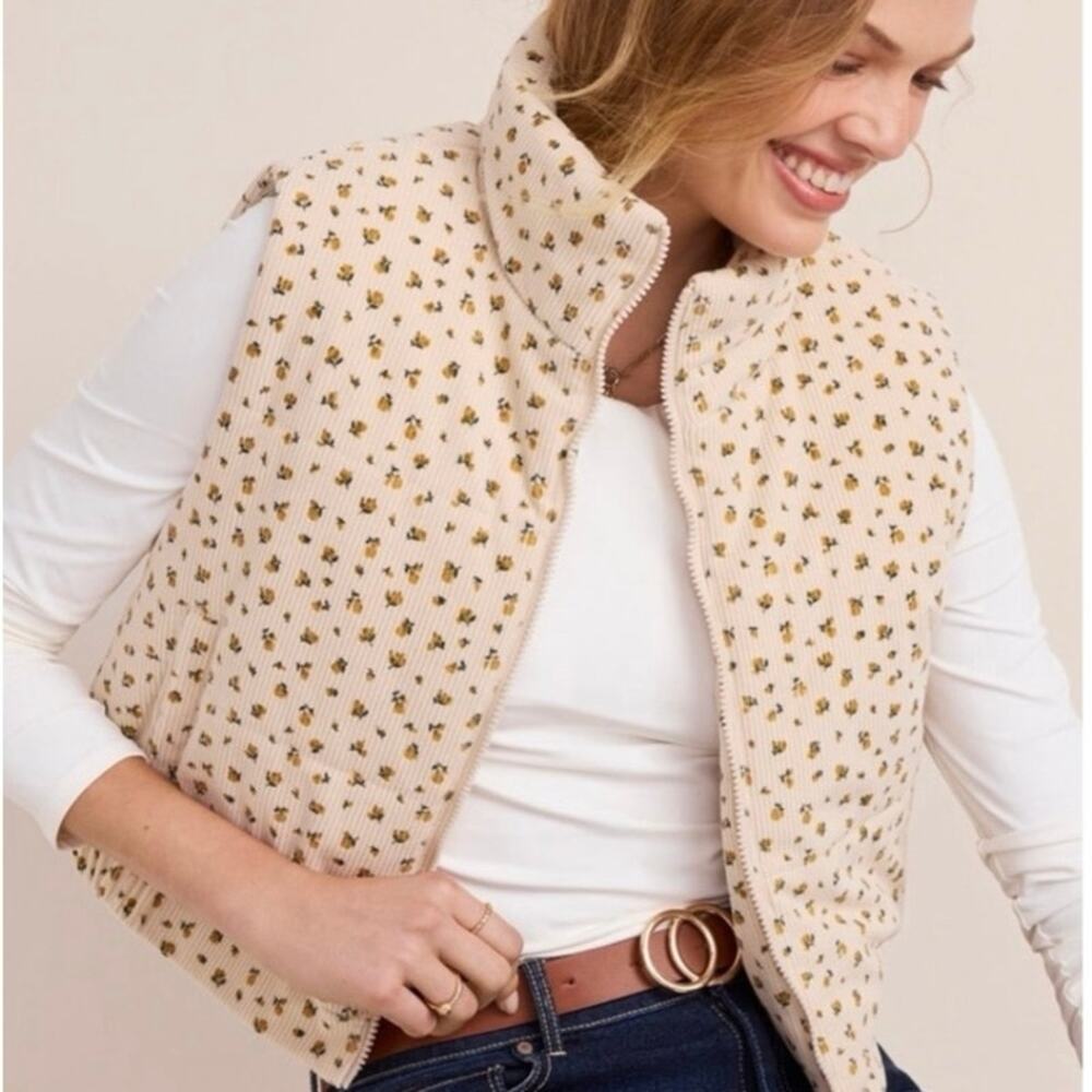 Only by 26 International Floral Corduroy Puffer Vest Cream Size Large